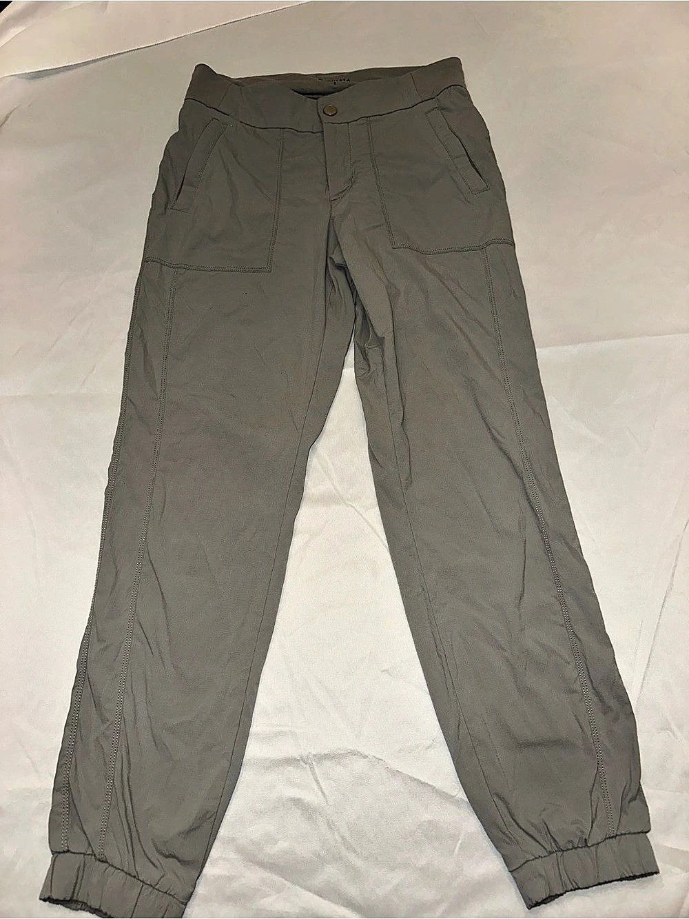 Athleta Cargo Jogger Pants in Gray Size 2